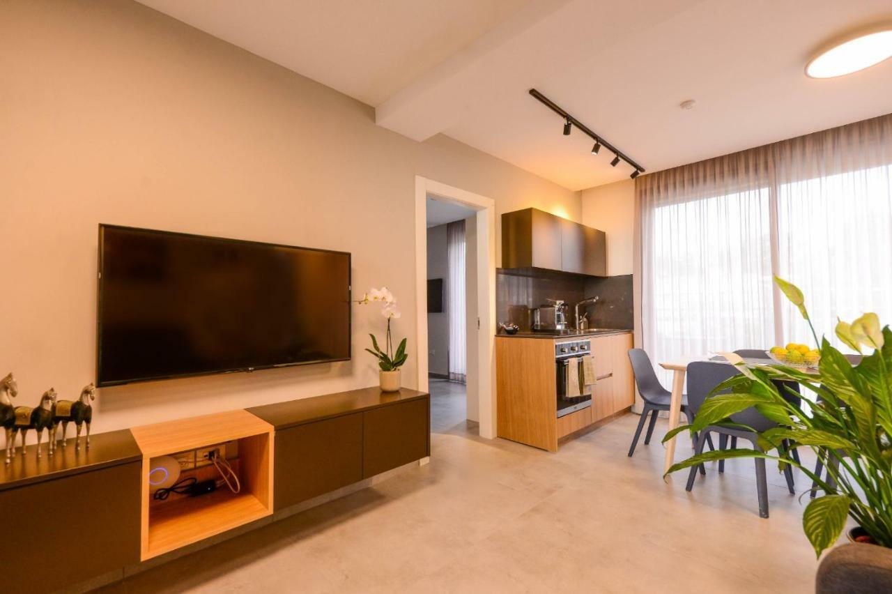 Luxury Suites By Notaly Ariel ไฮฟา ภายนอก รูปภาพ