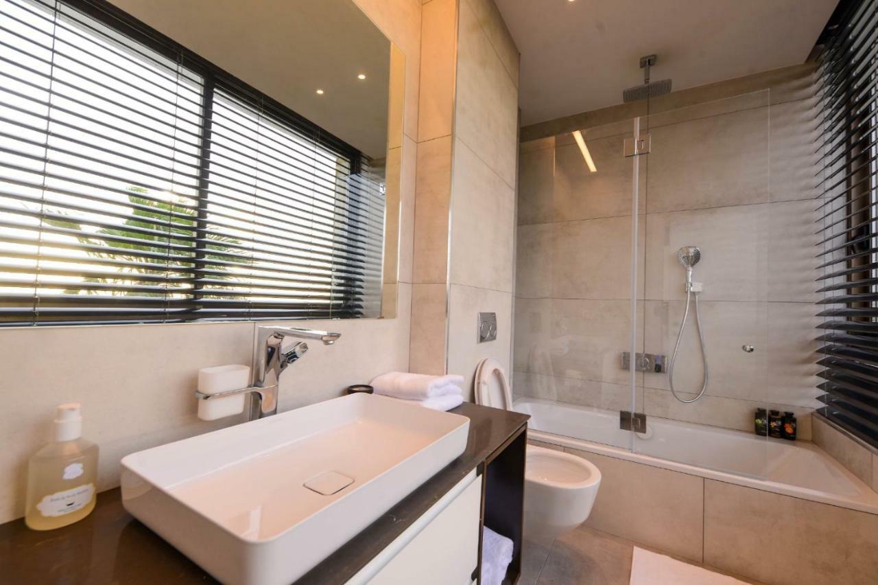 Luxury Suites By Notaly Ariel ไฮฟา ภายนอก รูปภาพ
