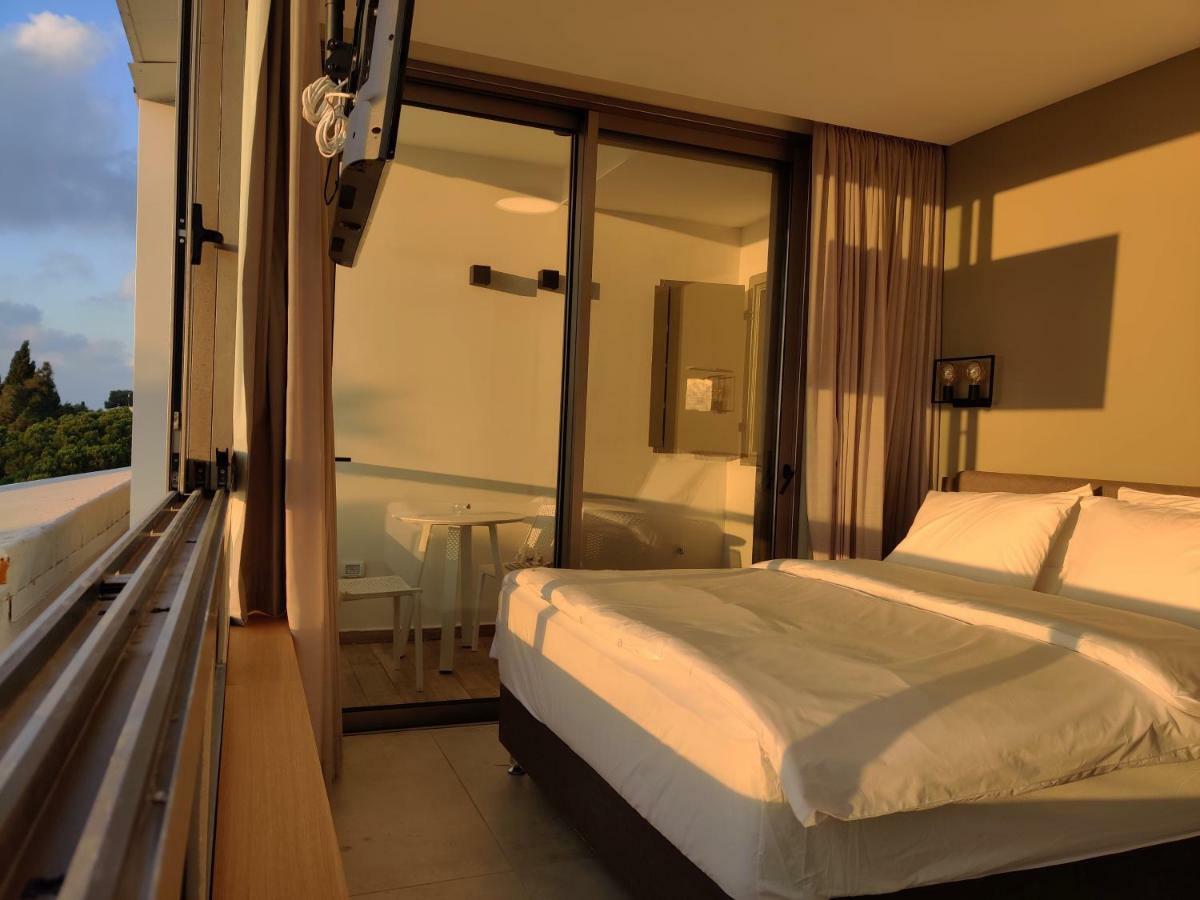 Luxury Suites By Notaly Ariel ไฮฟา ห้อง รูปภาพ