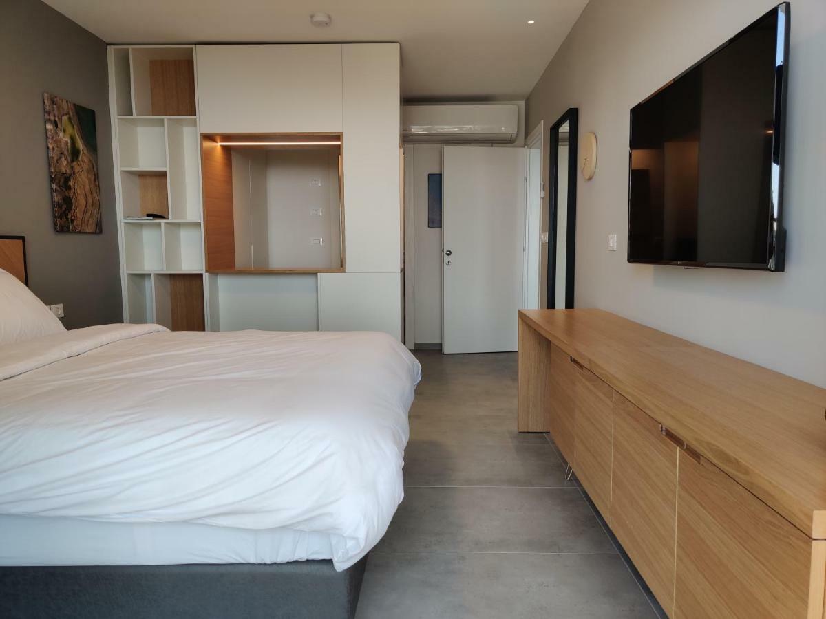 Luxury Suites By Notaly Ariel ไฮฟา ภายนอก รูปภาพ