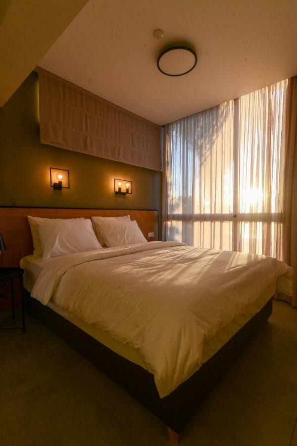 Luxury Suites By Notaly Ariel ไฮฟา ภายนอก รูปภาพ