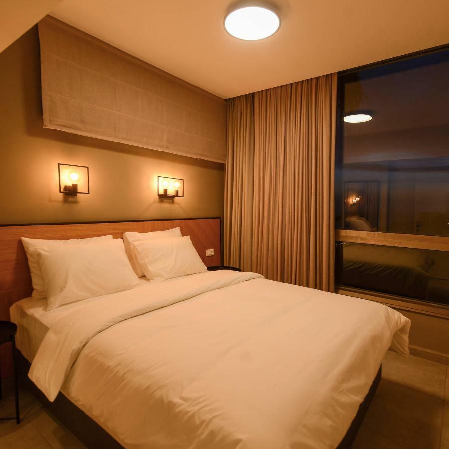 Luxury Suites By Notaly Ariel ไฮฟา ภายนอก รูปภาพ